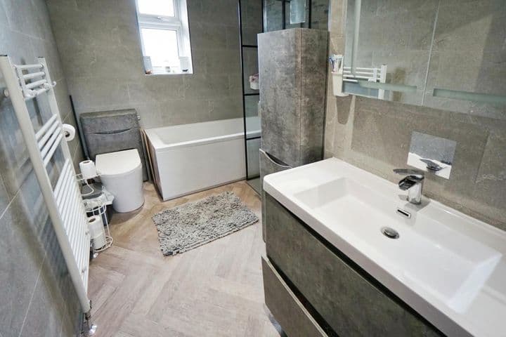 3 bedrooms house for sale in Dudley, United Kingdom - Image 4