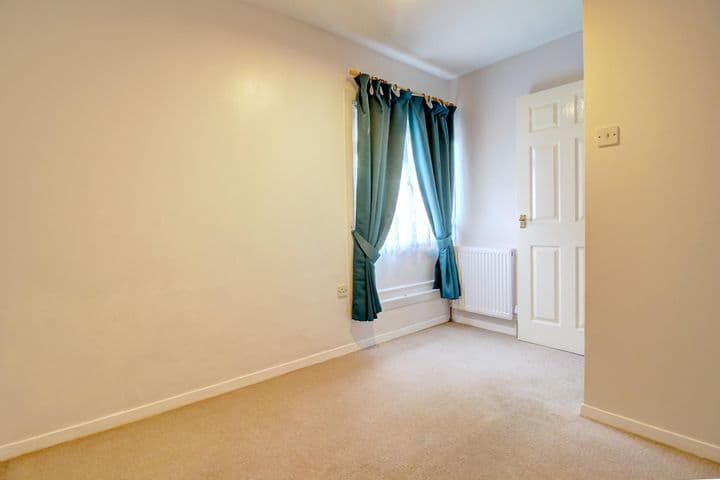 3 bedrooms house for sale in Basingstoke, United Kingdom - Image 11