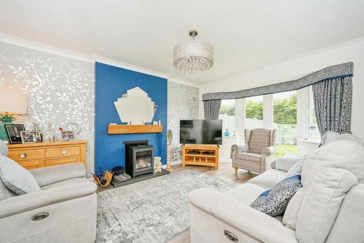 4 bedrooms house for sale in Stafford, United Kingdom - Image 3