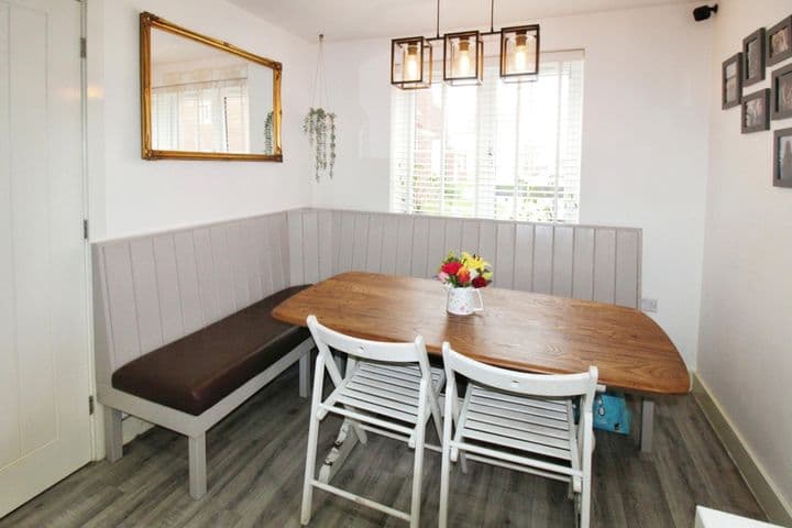 3 bedrooms house for sale in Branston, United Kingdom - Image 8