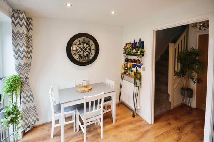 3 bedrooms house for sale in Bishops Stortford, United Kingdom - Image 8