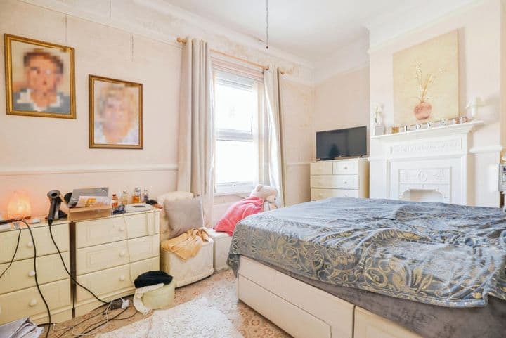 3 bedrooms house for sale in Stockton-On-Tees, United Kingdom - Image 9