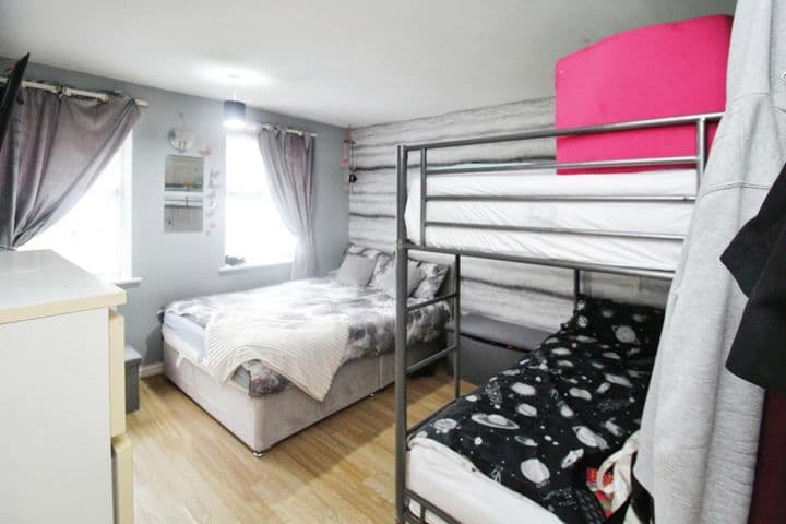 2 bedrooms apartment for sale in Birmingham, United Kingdom - Image 7