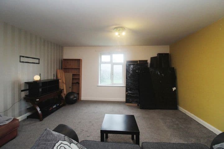 1 bedroom apartment for sale in Birmingham, United Kingdom - Image 12