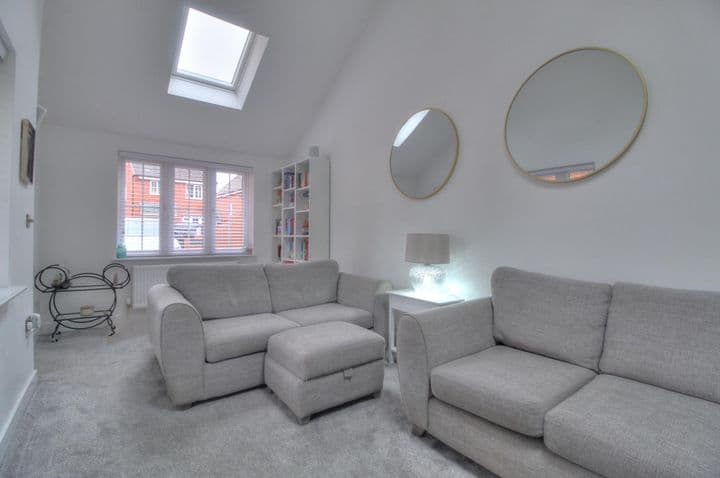 3 bedrooms house for sale in Kidderminster, United Kingdom - Image 5