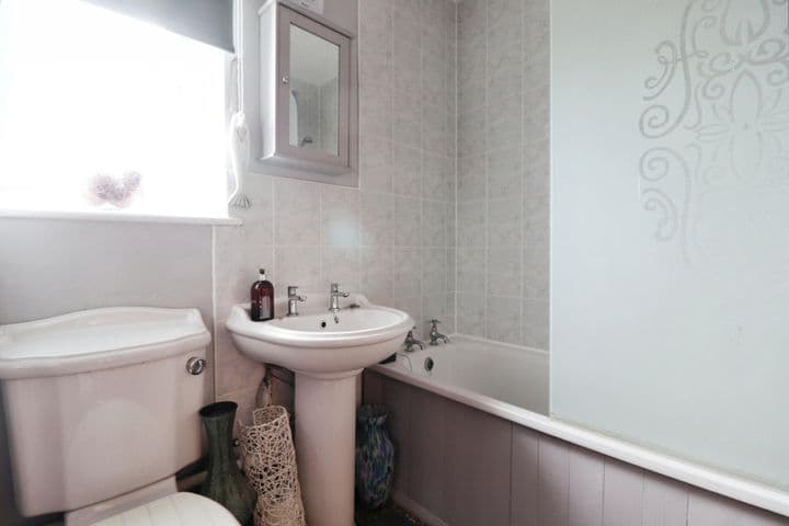 3 bedrooms house for sale in Chelmsford, United Kingdom - Image 12