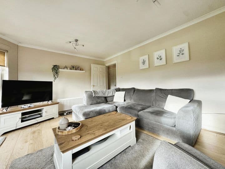 2 bedrooms apartment for sale in Paisley, United Kingdom - Image 3