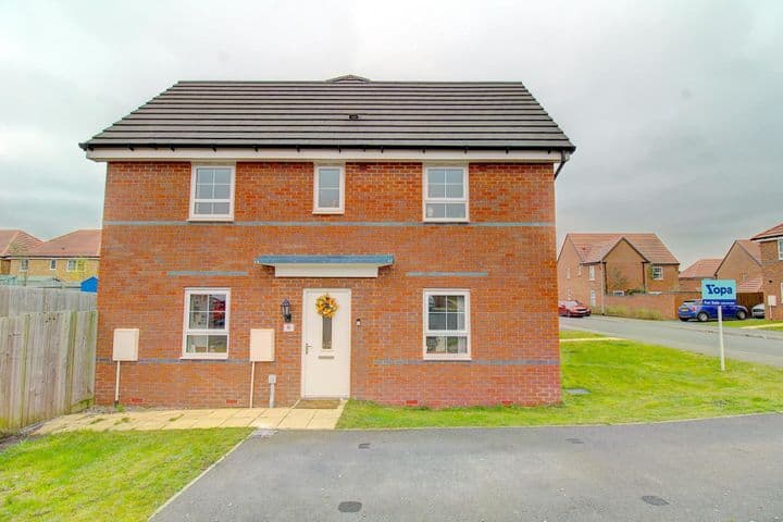 3 bedrooms house for sale in Cannock, United Kingdom