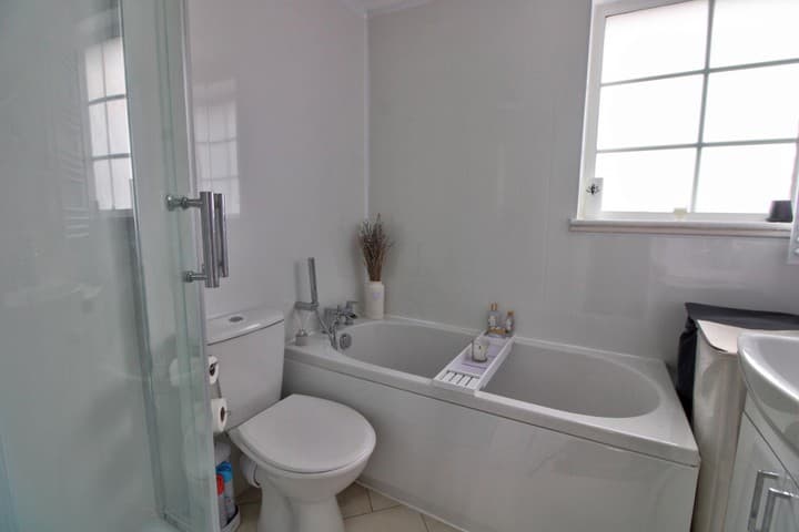 2 bedrooms house for sale in Thatcham, United Kingdom - Image 8