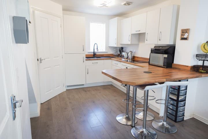 2 bedrooms house for sale in Swansea, United Kingdom - Image 5