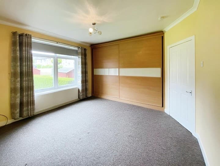 3 bedrooms apartment for sale in Glasgow, United Kingdom - Image 11