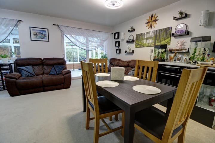 3 bedrooms house for sale in Reading, United Kingdom - Image 15