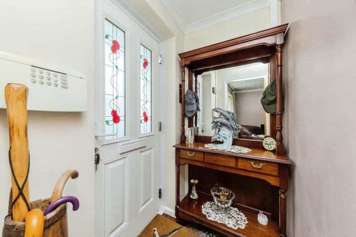 3 bedrooms house for sale in Newcastle Upon Tyne, United Kingdom - Image 5