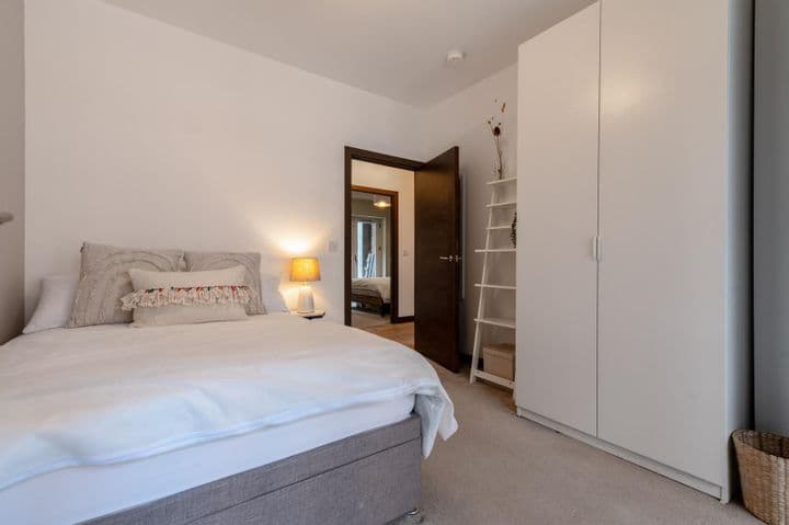 3 bedrooms house for sale in London, United Kingdom - Image 5