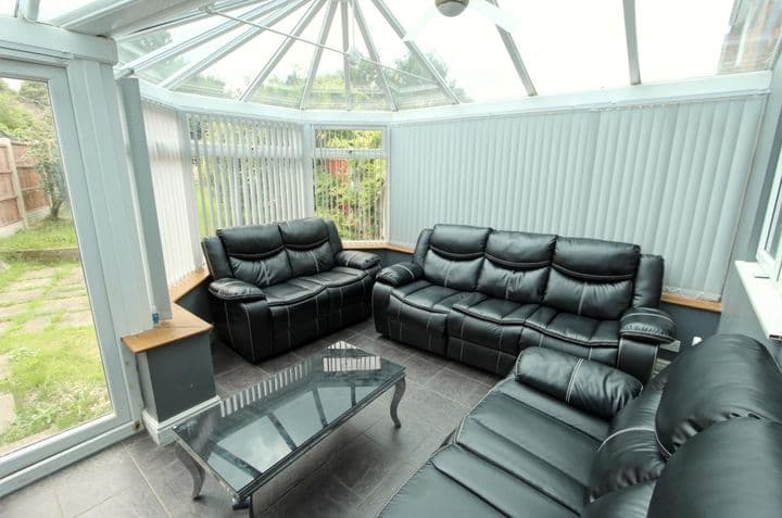 2 bedrooms house for sale in Walsall, United Kingdom - Image 6