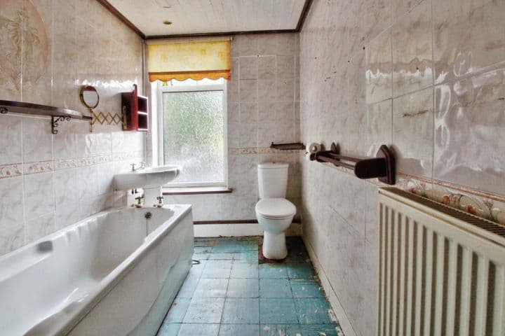 2 bedrooms house for sale in Barnsley, United Kingdom - Image 8