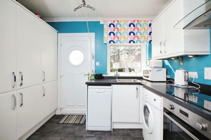 2 bedrooms house for sale in Glasgow, United Kingdom - Image 8