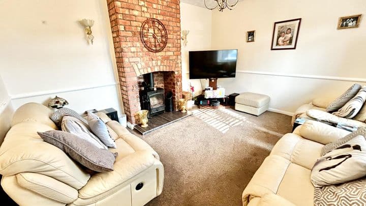 3 bedrooms house for sale in Heywood, United Kingdom - Image 3