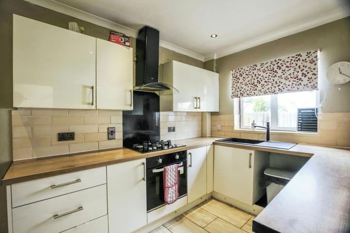 4 bedrooms house for sale in Shirley, United Kingdom - Image 3