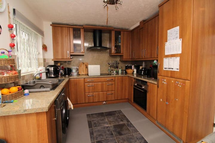 2 bedrooms house for sale in Grays, United Kingdom - Image 8