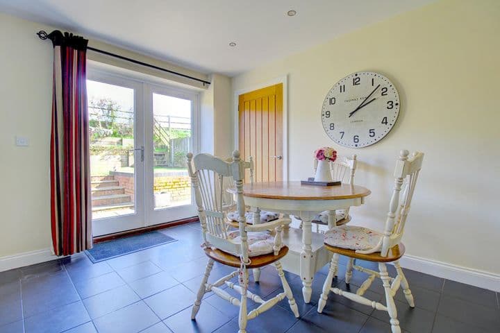 3 bedrooms house for sale in Rugeley, United Kingdom - Image 5