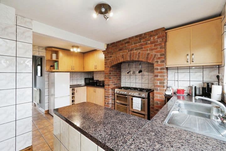 3 bedrooms house for sale in Nottingham, United Kingdom - Image 5