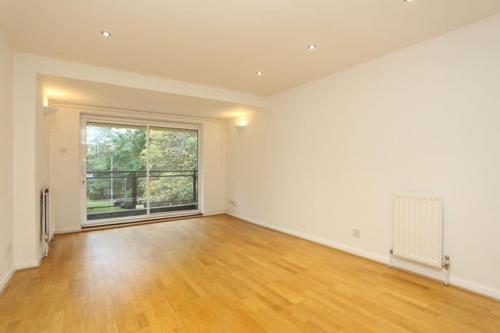 2 bedrooms apartment for sale in Beckenham, United Kingdom - Image 6