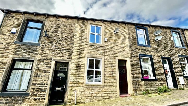 3 bedrooms house for sale in Colne, United Kingdom - Image 2