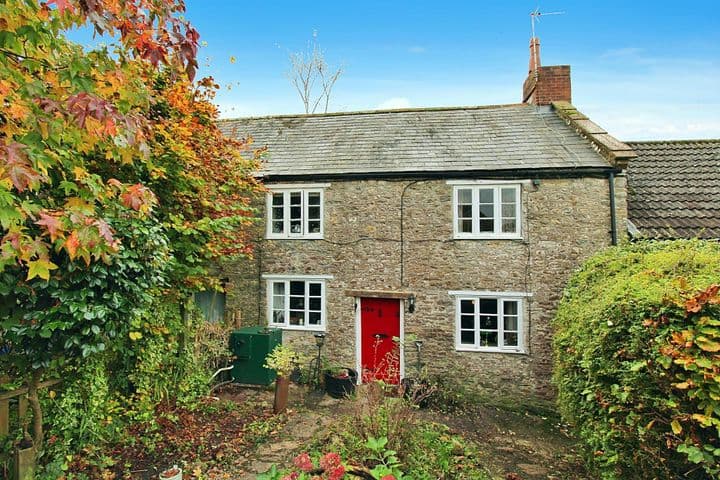 3 bedrooms house for sale in Dorchester, United Kingdom - Image 2