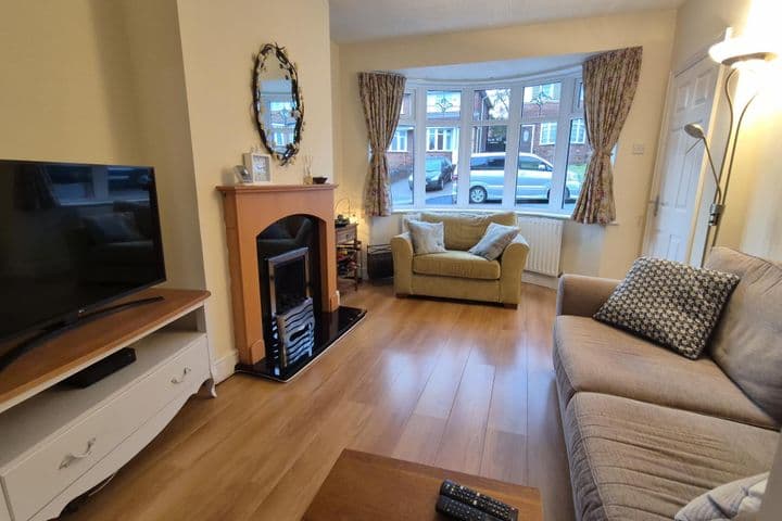 2 bedrooms house for sale in Oldbury, United Kingdom - Image 2