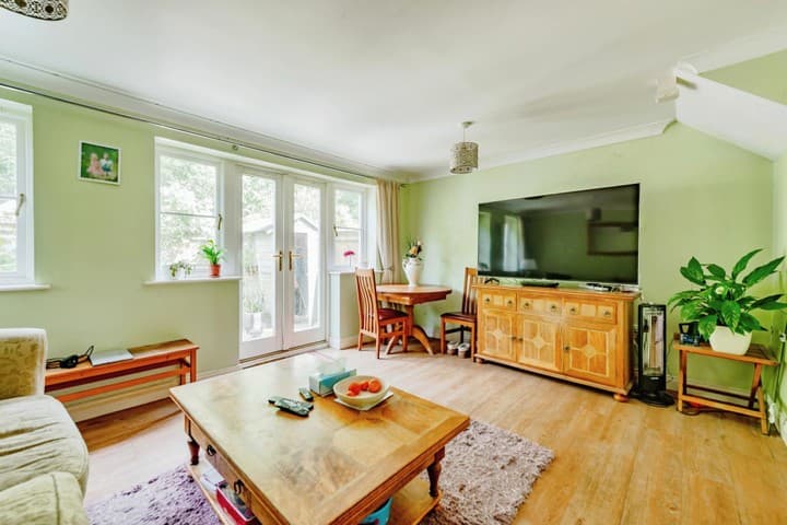 2 bedrooms house for sale in Haywards Heath, United Kingdom - Image 3