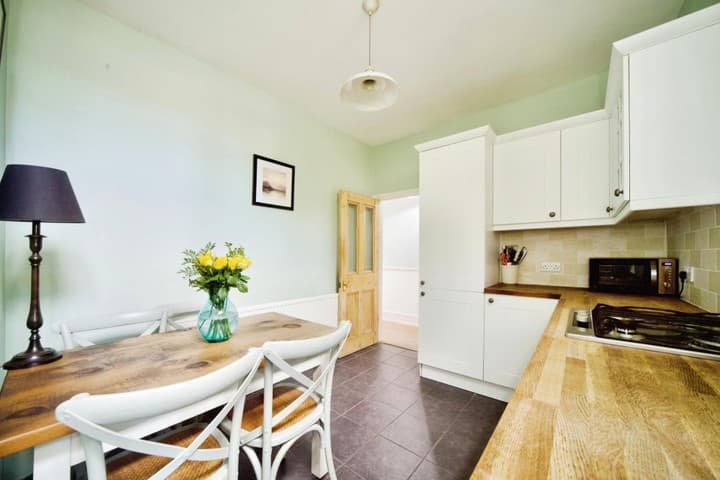 2 bedrooms house for sale in London, United Kingdom - Image 10