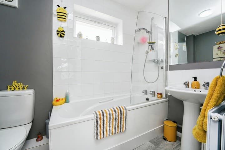 3 bedrooms house for sale in Cheltenham, United Kingdom - Image 10