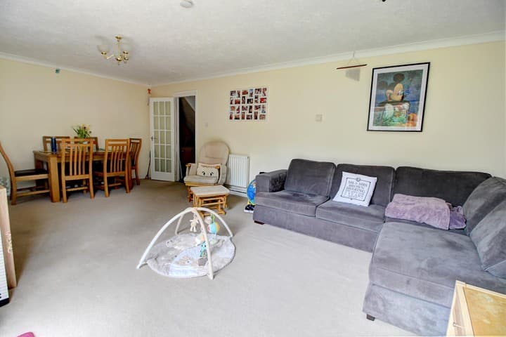 4 bedrooms house for sale in Basingstoke, United Kingdom - Image 7