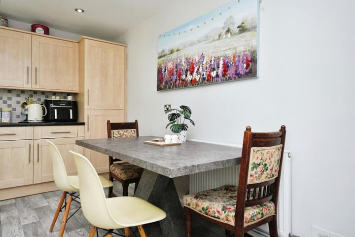 3 bedrooms house for sale in Cheltenham, United Kingdom - Image 6