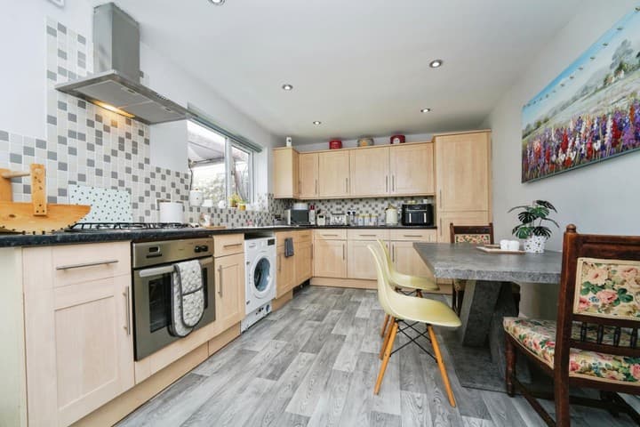 3 bedrooms house for sale in Cheltenham, United Kingdom - Image 4