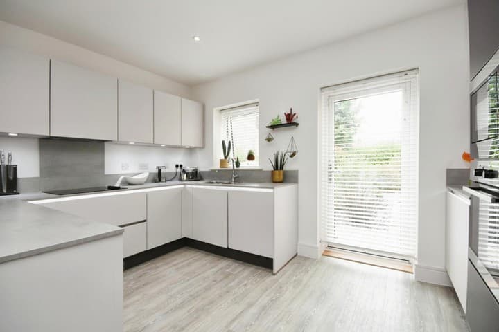 3 bedrooms house for sale in Chelmsford, United Kingdom - Image 8