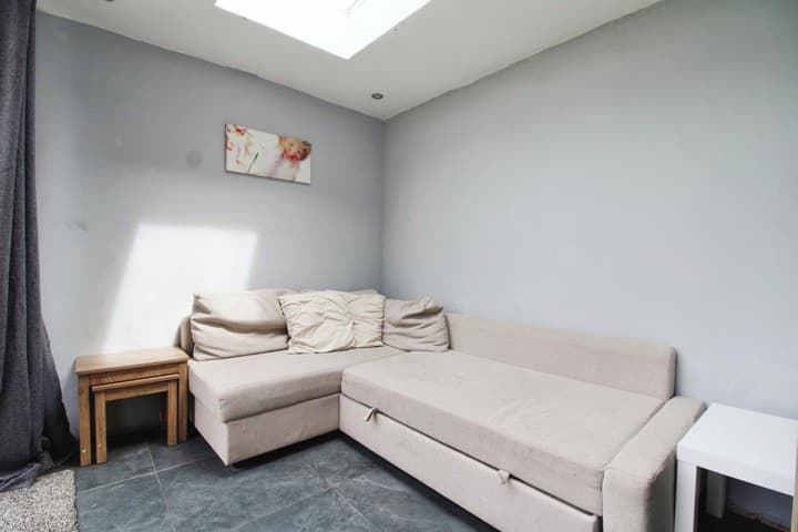 3 bedrooms house for sale in Wakefield, United Kingdom - Image 8