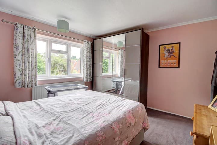 4 bedrooms house for sale in Basingstoke, United Kingdom - Image 13