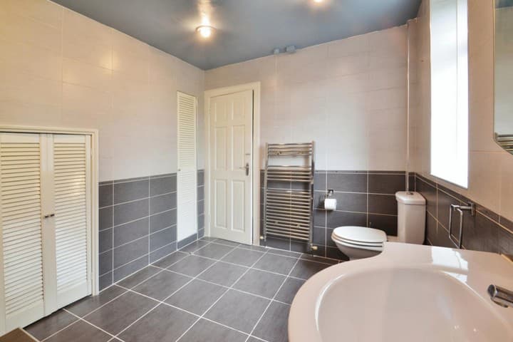 2 bedrooms apartment for sale in Edinburgh City Centre, United Kingdom - Image 7