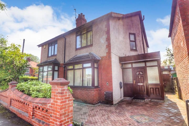 3 bedrooms house for sale in Manchester, United Kingdom - Image 2