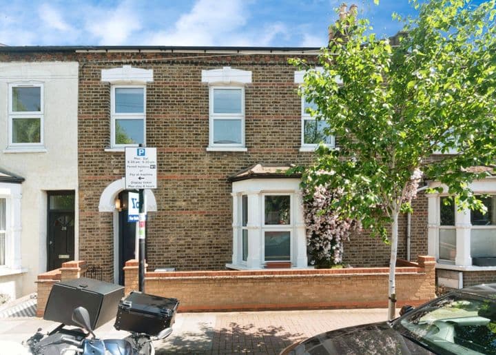 3 bedrooms house for sale in London, United Kingdom - Image 6