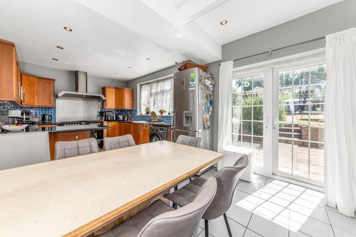 4 bedrooms house for sale in Thornton Heath, United Kingdom - Image 5