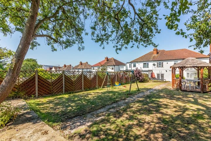 4 bedrooms house for sale in Thornton Heath, United Kingdom - Image 9