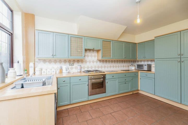 3 bedrooms house for sale in Rotherham, United Kingdom - Image 5