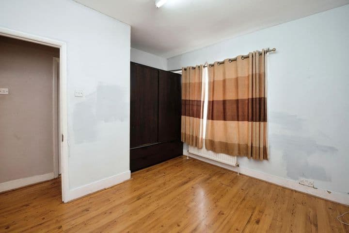 3 bedrooms house for sale in Barking, United Kingdom - Image 10