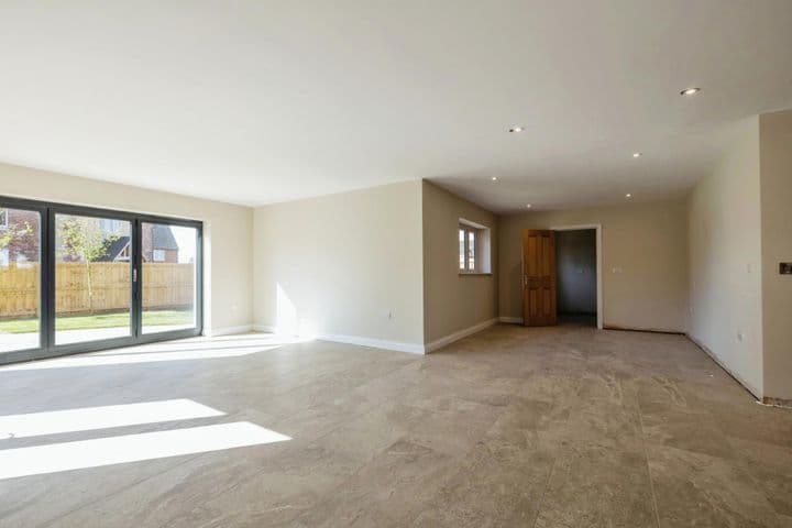 5 bedrooms house for sale in Sturton By Stow, United Kingdom - Image 7