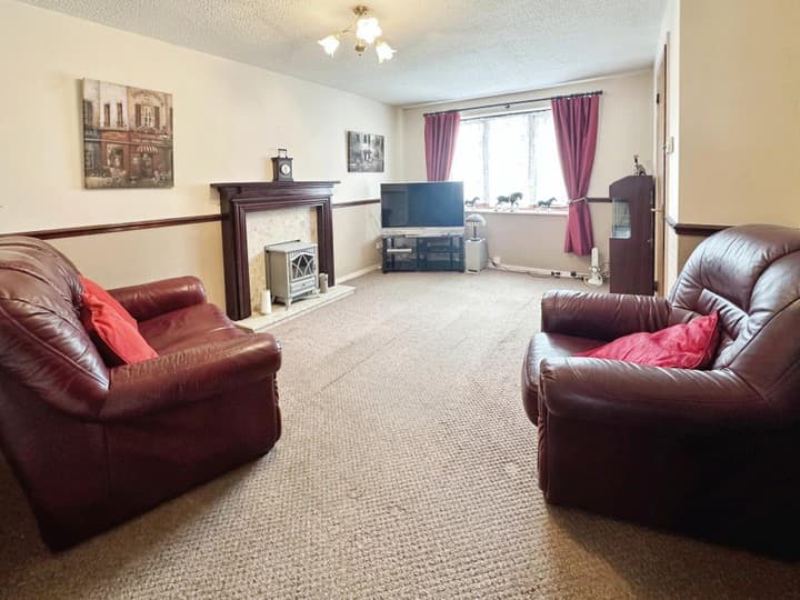 3 bedrooms house for sale in Wolverhampton, United Kingdom - Image 5