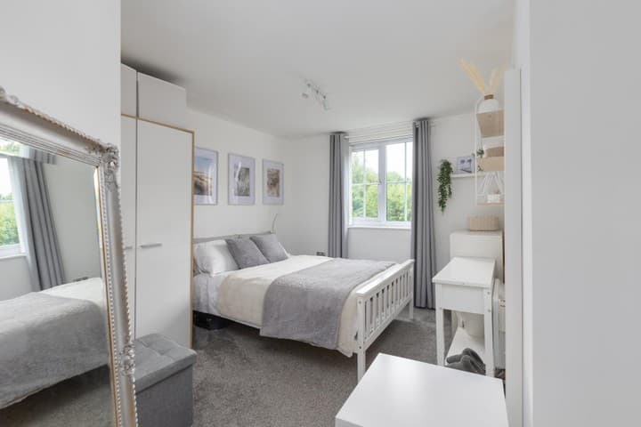 2 bedrooms apartment for sale in Manchester, United Kingdom - Image 10