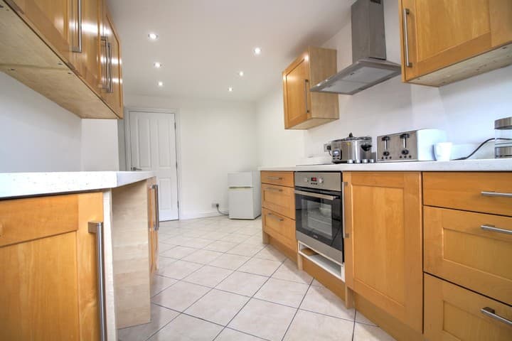 2 bedrooms house for sale in Newcastle Upon Tyne, United Kingdom - Image 7